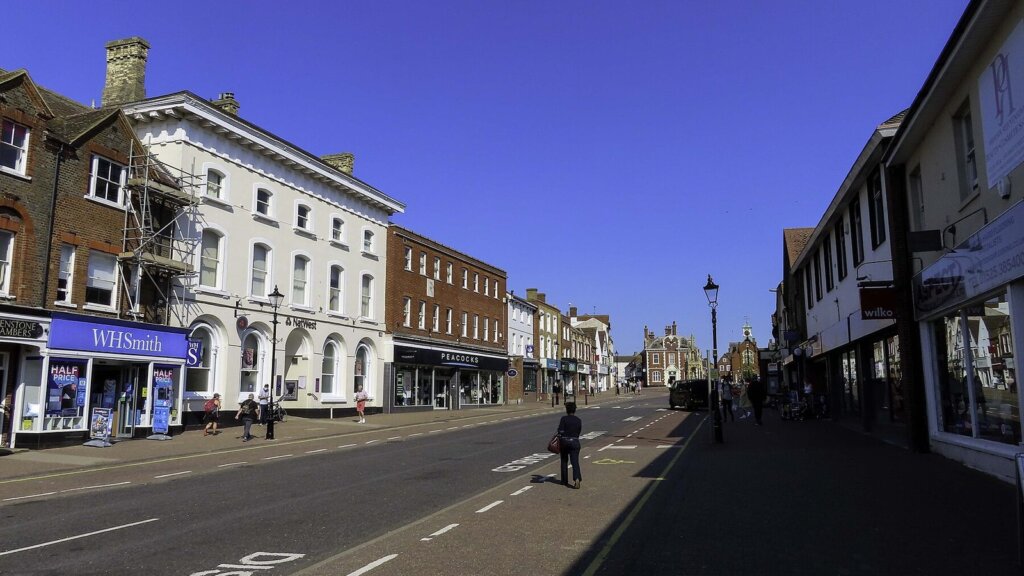 The High Street in Leighton Buzzard town centre, Bedfordshire - IT support for Leighton Buzzard businesses from Total Group